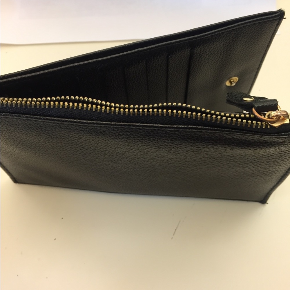 Wallet - Picture 2 of 5